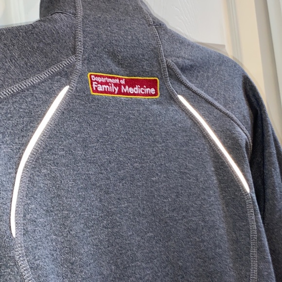McMaster University Family Medicine Ladies Grey Spring Fall Jacket Size … - Picture 8 of 12
